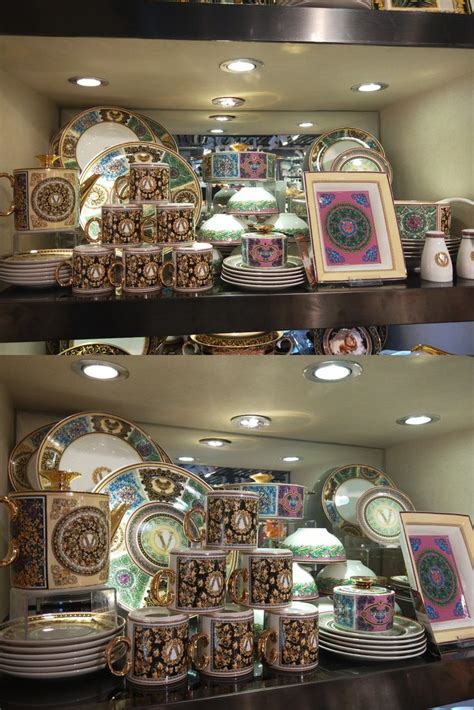 versace tisch frau|Versace dishes for sale.